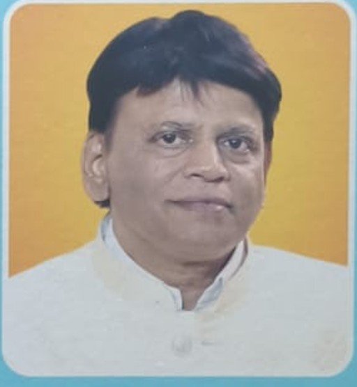 Shri Bhavesh Doshi, trustee of Shree Mahavir Clinic